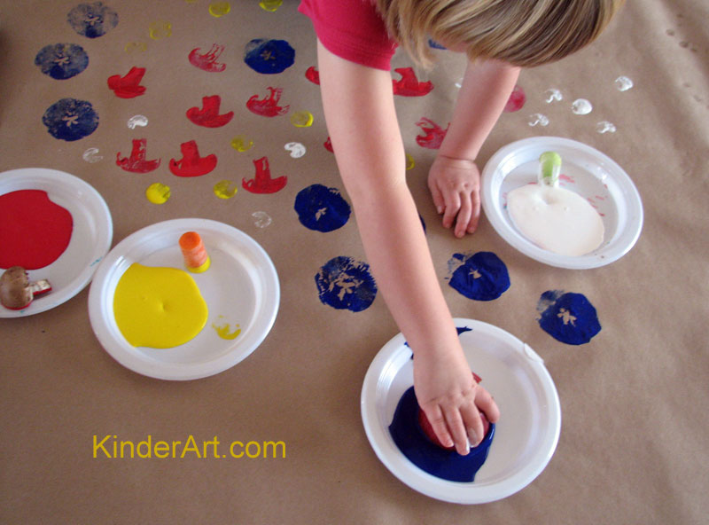 800x592 Fruit And Vegetable Prints Printmaking Lessons For Kids Kinderart - Painting With Fruit