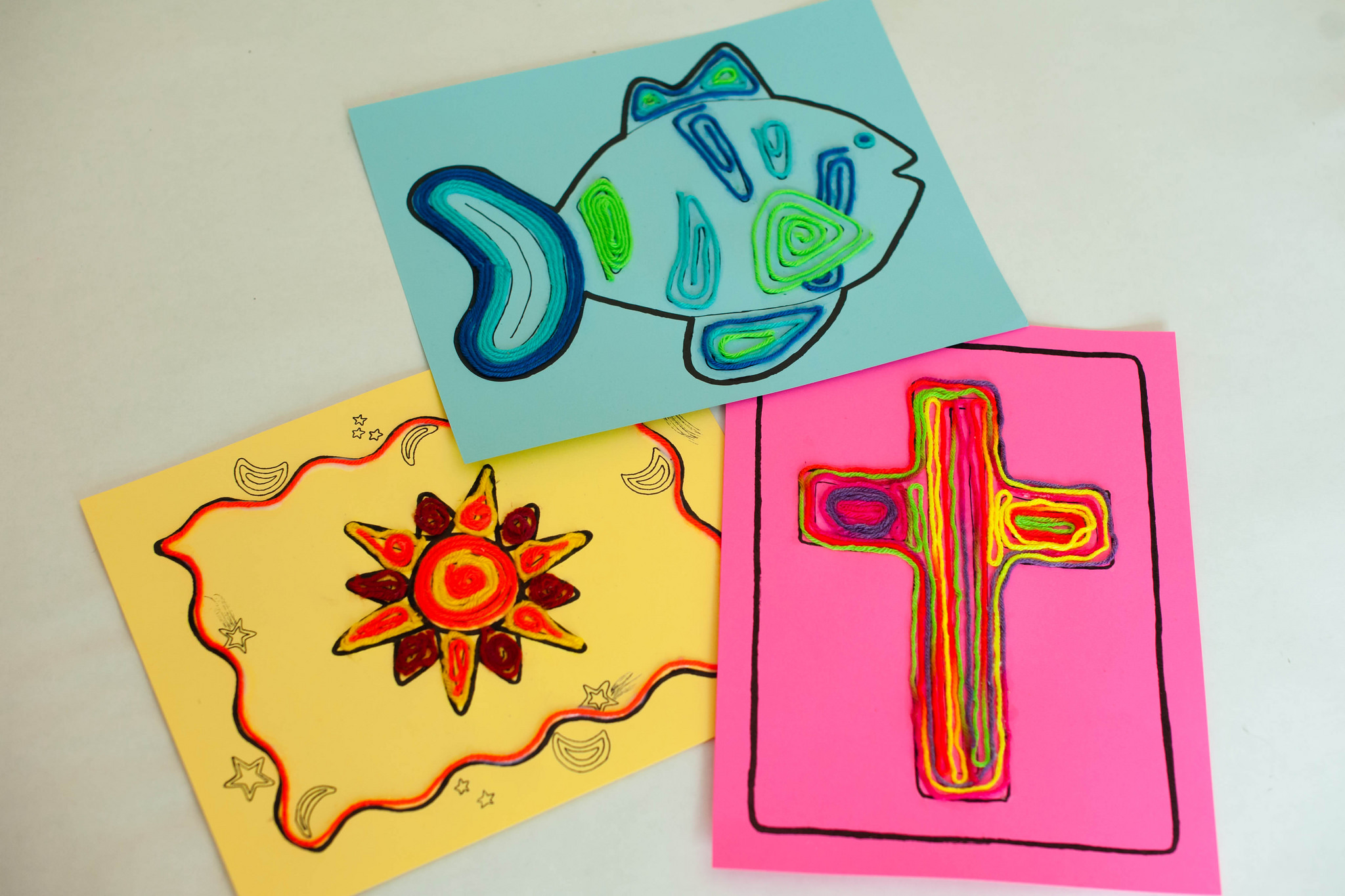 2048x1365 Huichol Yarn Painting Passport To The Nations - Passport Painting