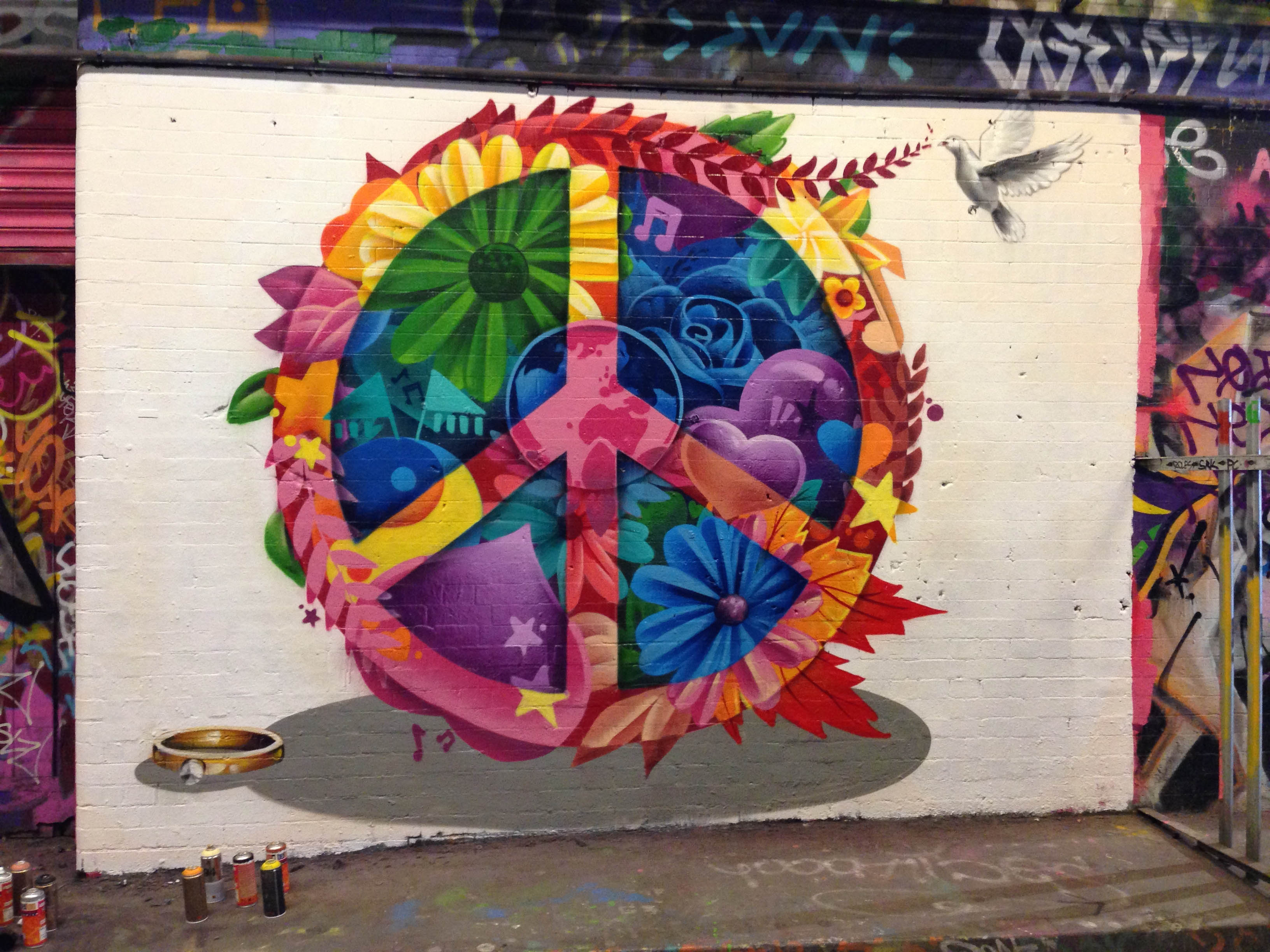 3264x2448 Graffiti Artist For Hire Street Advertising Services - Peace Sign Painting