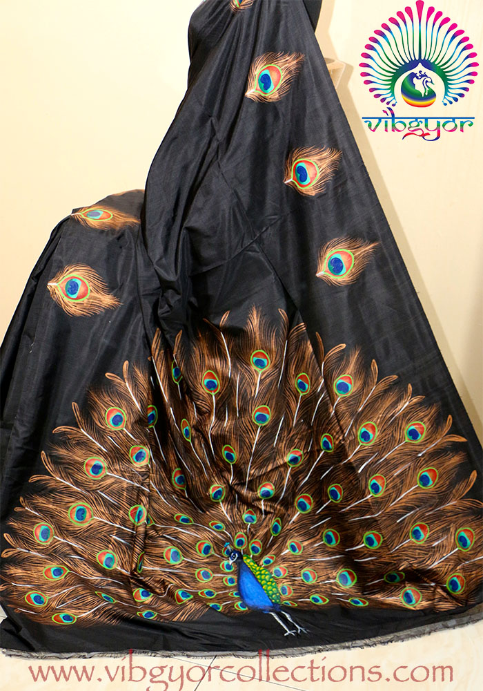 700x1000 Swarnamayooram - Peacock Mural Painting