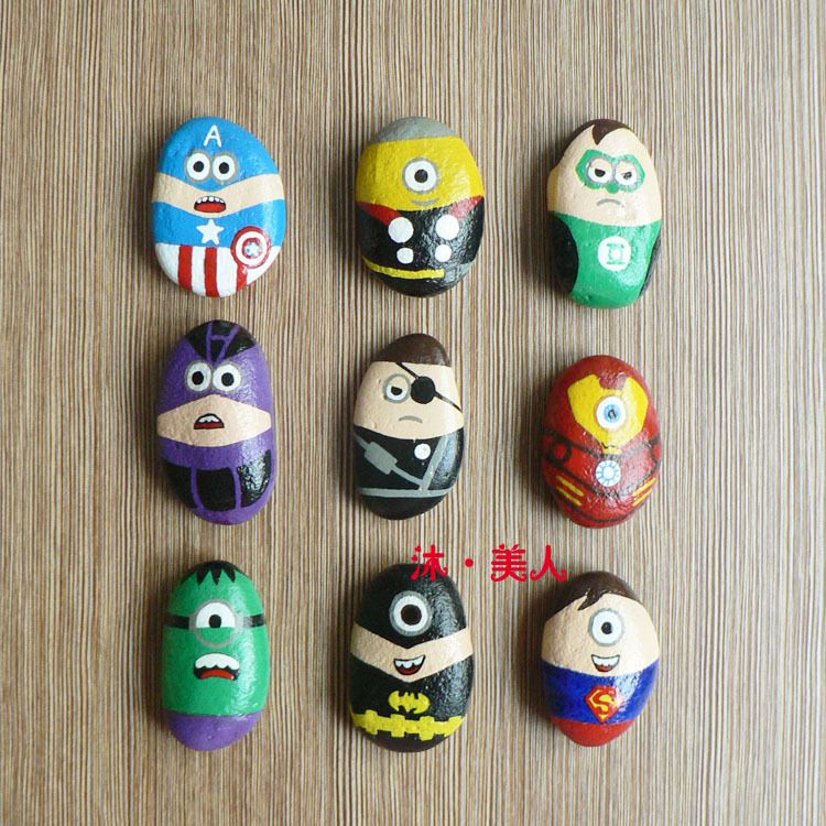 750x750 Marvel Comics Cartoon Hand Painted Stone Pebbles And Stones - Pebble Painting