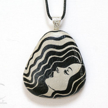 354x354 Original Stone Art Pendant, Black And From Magicsofcreation - Pendant Painting