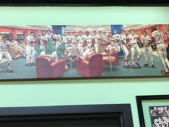 550x413 Philadelphia Phillies Mural - Phillies Painting