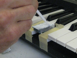 267x200 Repair Pianokeyboard Key - Piano Keys Painting