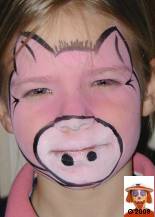 155x217 Painting On The Farm - Pig Face Painting