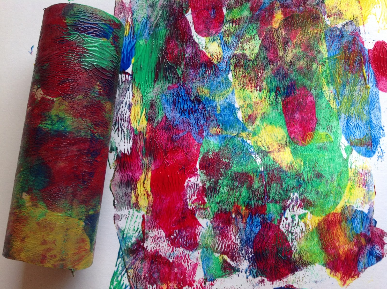 1600x1195 Rolling Pin Painting Pre School Play - Pin Painting