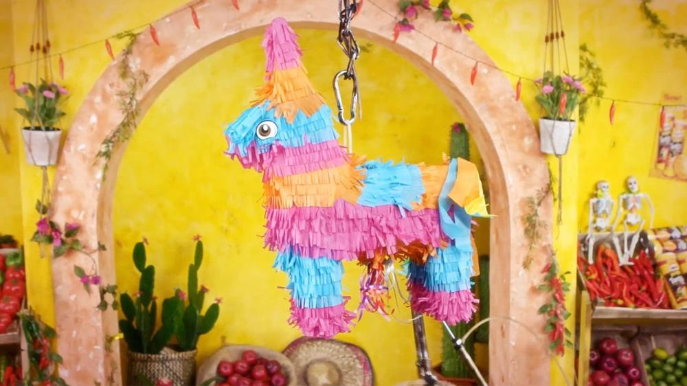 1000x562 Pringles - Pinata Painting