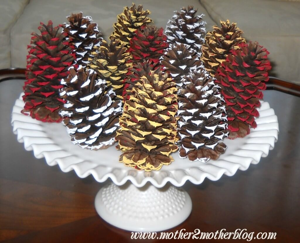 1024x828 Painted Pine Cones Crafts - Pine Cone Painting