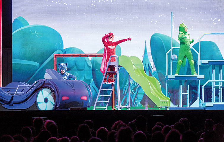 756x478 Pj Masks Delights During Live Show - Pj Mask Painting