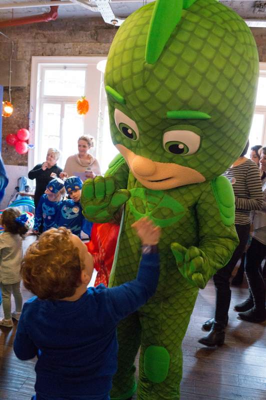 532x800 A Week Of Pj Masks Fun - Pj Masks Painting