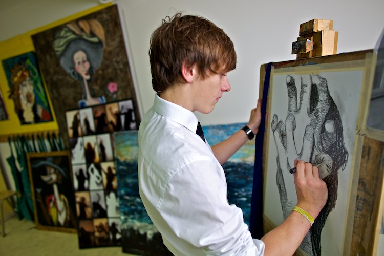 750x500 Matthew Plummer Photographer New Hall School - Plummer Painting