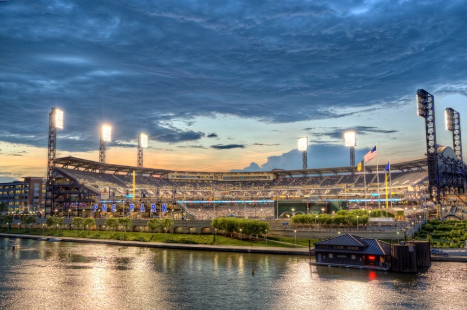 951x631 Painted Skies - Pnc Park Painting