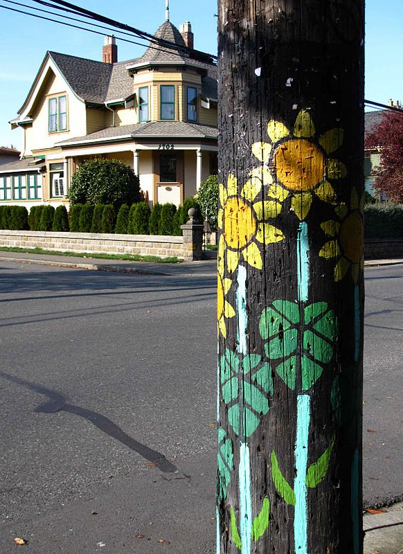 582x800 Painting Street Poles Canada - Pole Painting