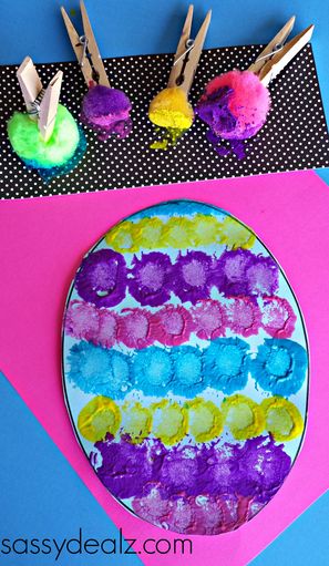 297x511 Pom Pom Easter Egg Painting Fun Family Crafts - Pom Pom Painting