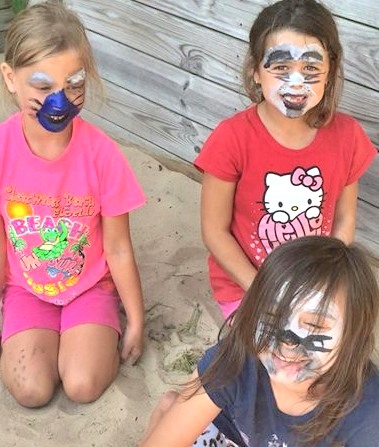 379x447 What Happens - Poodle Face Painting