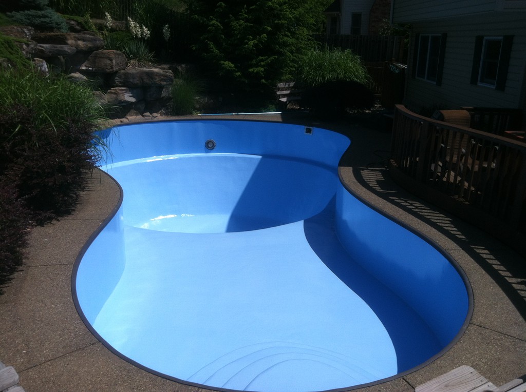 1024x764 Pool Painting Sherwood Valley Pools Home Of The Hard Bottom Pool - Pool Painting