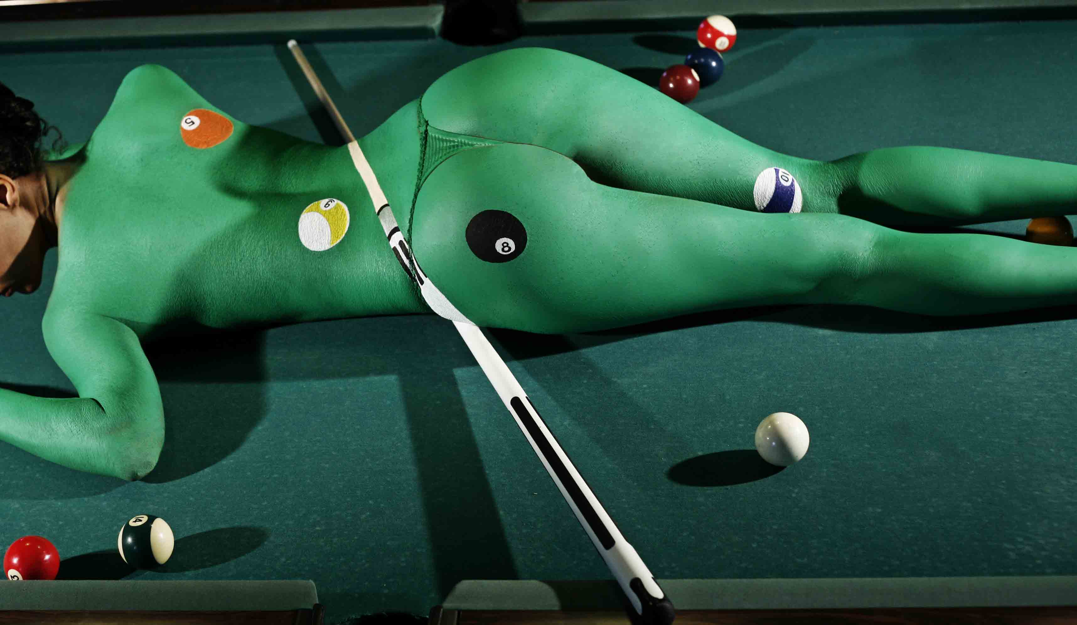 3432x1991 - Pool Table Painting