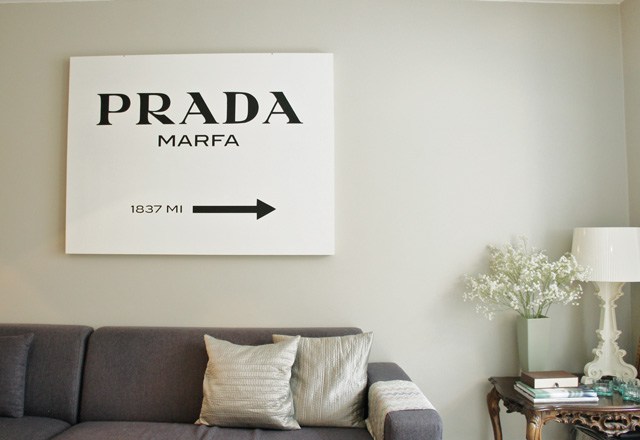 640x440 Prada Painting - Prada Painting