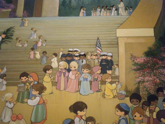 550x412 The Military Painted Into The Large Mural In Hallelujah Square - Precious Moments Painting