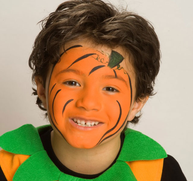 640x600 Halloween Face Painting Tutorial Pumpkin - Pumpkin Face Painting