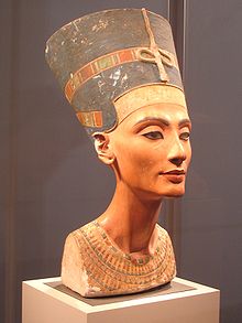 220x293 Nefertiti Bust - Queen Nefertiti Painting