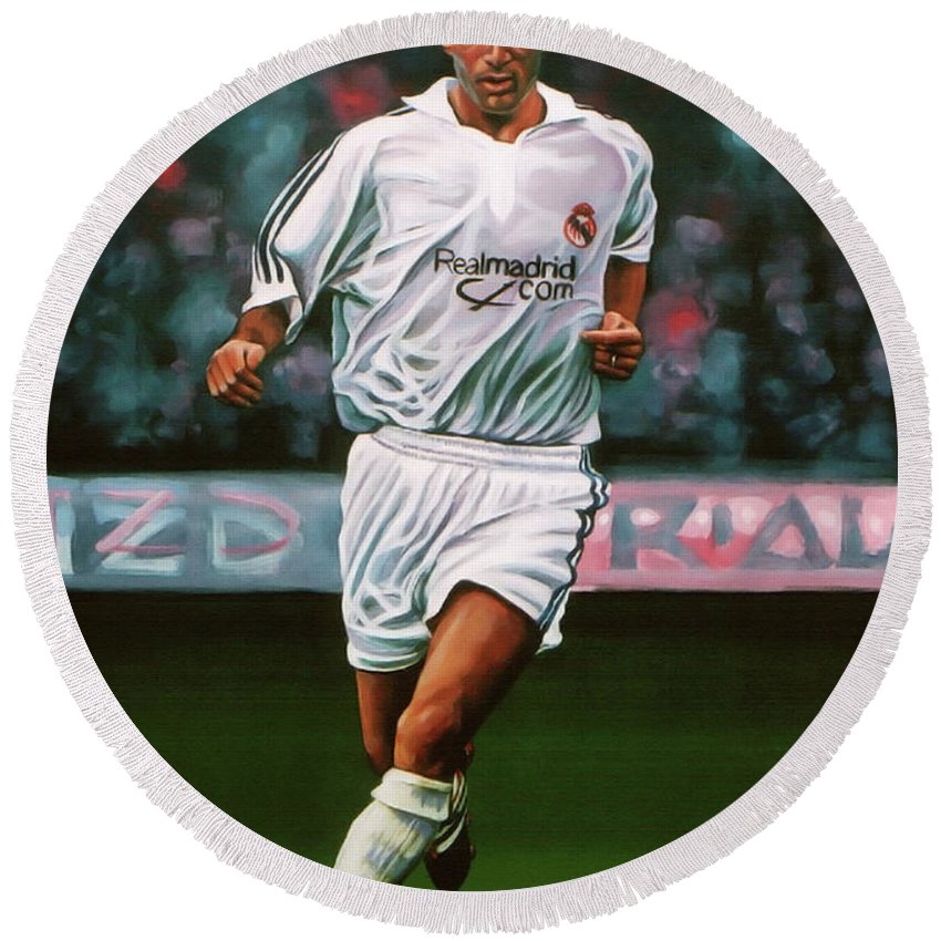 850x850 Zidane At Real Madrid Painting Round Beach Towel For Sale By Paul - Real Madrid Painting