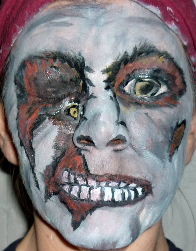 770x985 Saatchi Art Realistic Zombie Face Painting Photography By Hilary - Realistic Face Painting