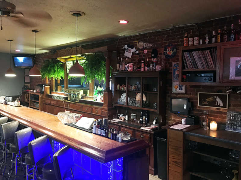 800x600 Regal Beagle Set To Open In Canton Next Week - Regal Beagle Painting