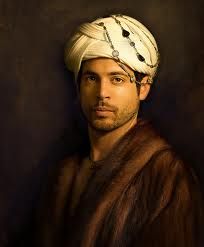 204x247 This Small Self Portrait By Rembrandt Is A Daring Masterpiece Made - Rembrandt Lighting Painting