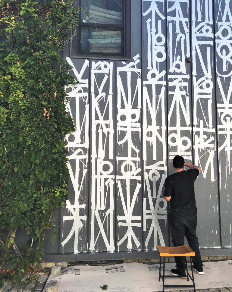 770x969 Marc Phillips Commissions Graffiti Artist Retna For A Limited - Retna Painting