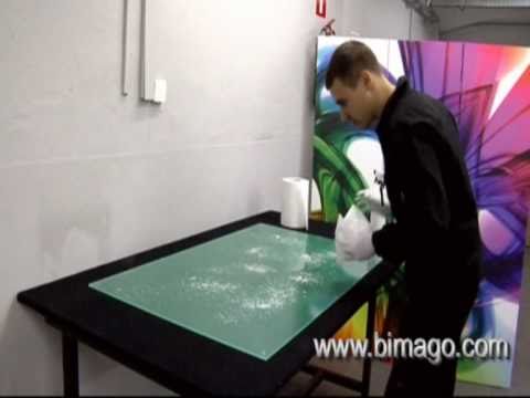 480x360 How To Place A Painting On Plexiglass On Your Wall Bimago - Reverse Painting On Plexiglass