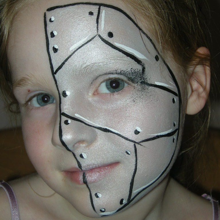 768x768 Half Robot Face Painting Www.pampereddelights.co.uk - Robot Face Painting