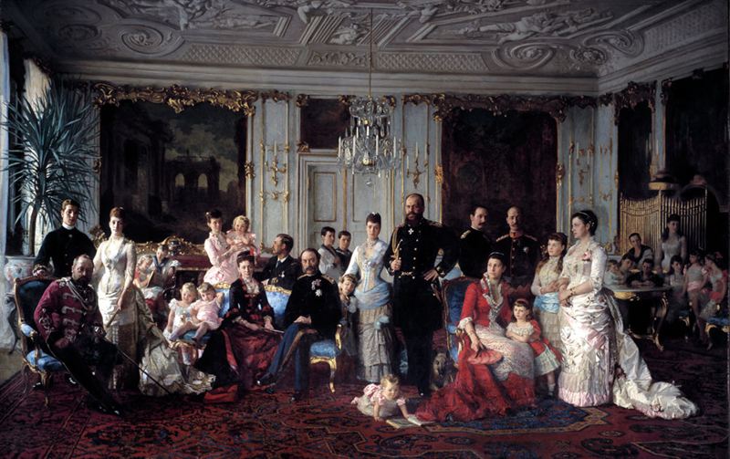 800x503 New Historical Portrait Of The Danish Royal Family Exhibited - Royal Family Painting