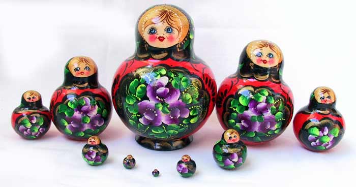 700x368 Matryoshka Nesting Dolls - Russian Doll Painting