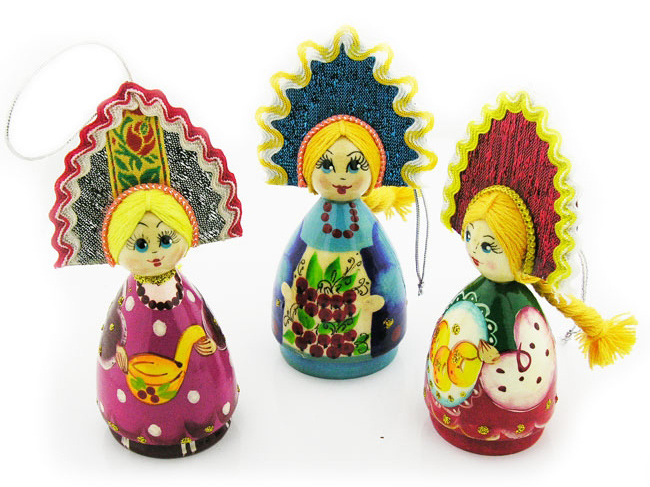 650x487 Russian Doll Ornaments, Hand Carved, Hand Painted, 4 14 - Russian Doll Painting