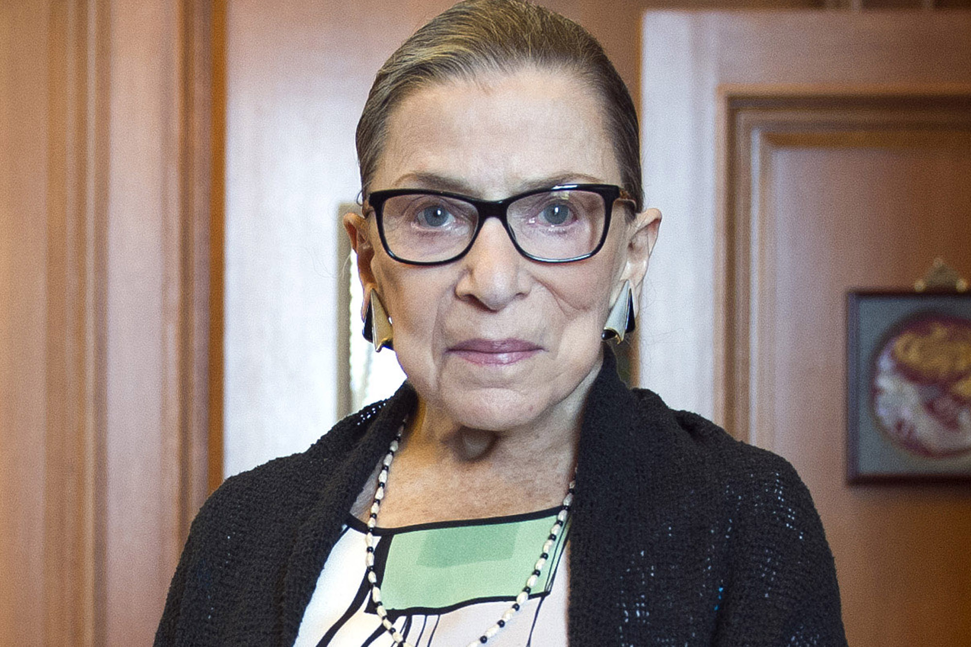 2000x1334 Why Ruth Bader Ginsburg Is So Hot Right Now - Ruth Bader Ginsburg Painting