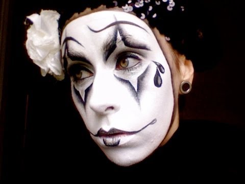 480x360 Pierrot (Sad Clownmime Makeup) Halloween Makeup. - Sad Clown Face Painting
