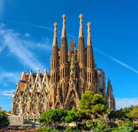 Sagrada Familia Painting at PaintingValley.com | Explore collection of ...