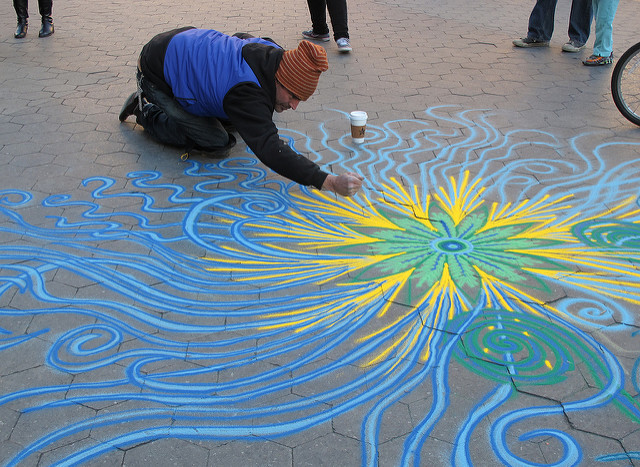 640x467 Help Take Joe Mangrum's Sand Paintings To The Next Level - Sand Painting