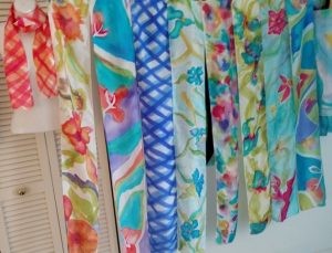 300x229 New Workshop! Silk Scarf Painting With Linda Tilson - Scarf Painting