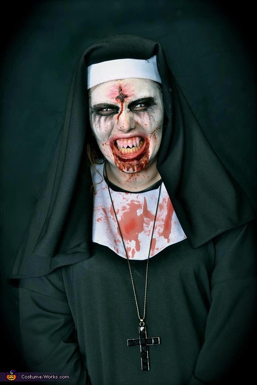 508x762 The Possessed Nun Halloween Costume - Scary Nun Painting.