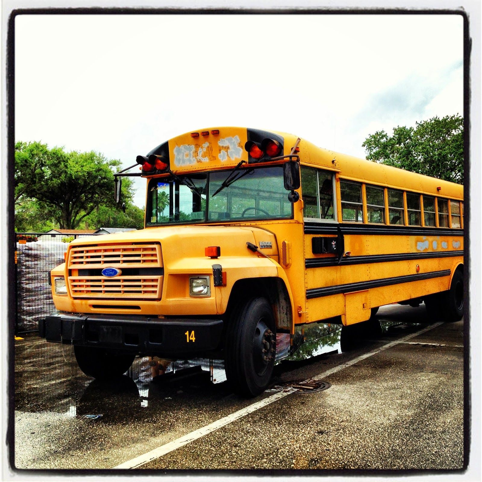 1600x1600 Just Right Bus Painting The Just Right Bus Bus And Tiny House - School Bus Painting