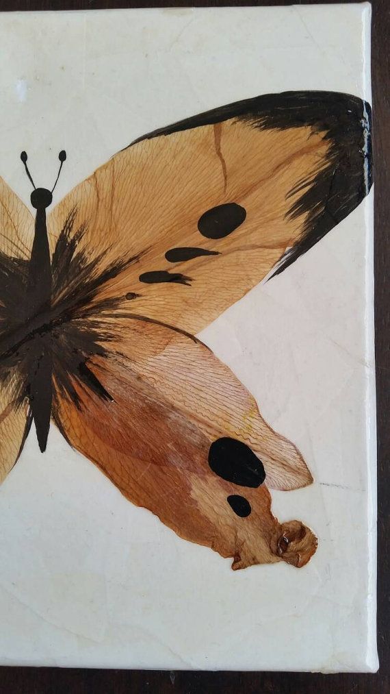 570x1013 This Canvas Features One Butterfly Made Of Pressed Petals - Sealing Acrylic Painting On Canvas