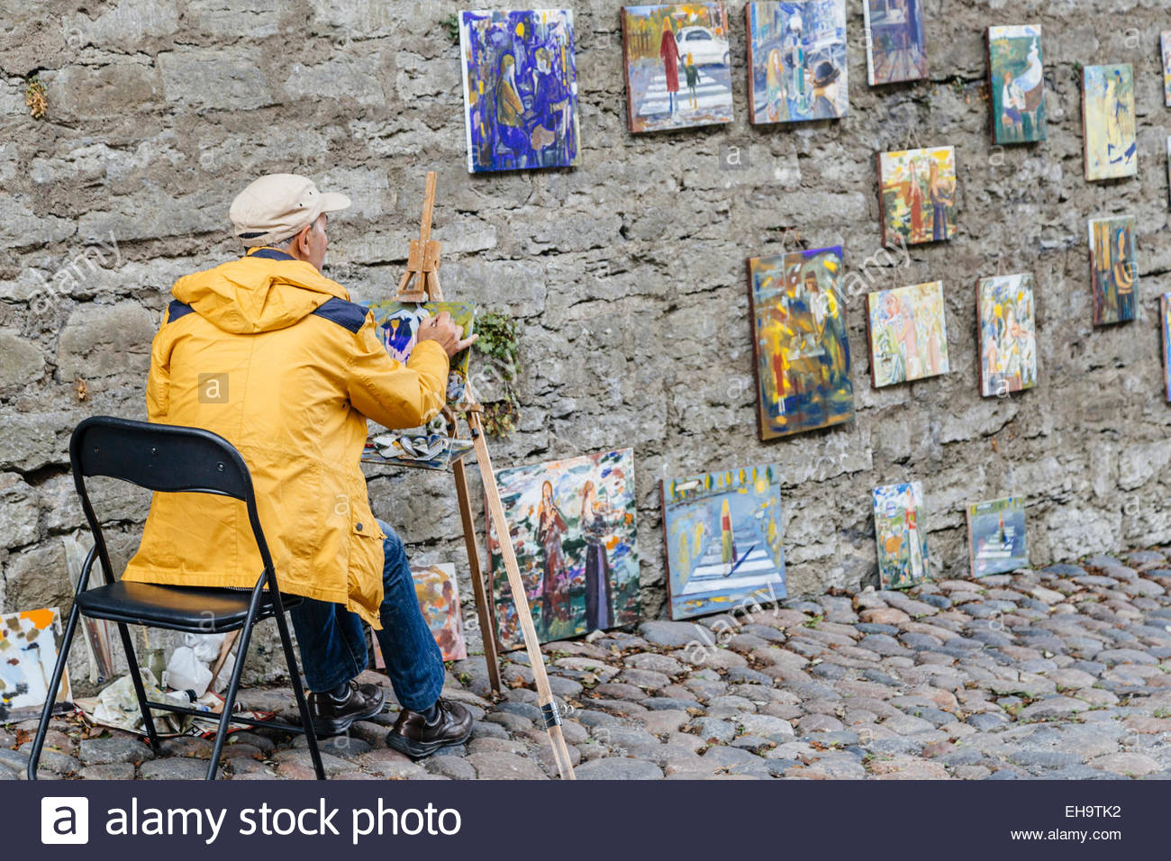 1300x956 Outdoor Artist Painting And Selling Paintings On Pikk Jelg Street - Selling Painting