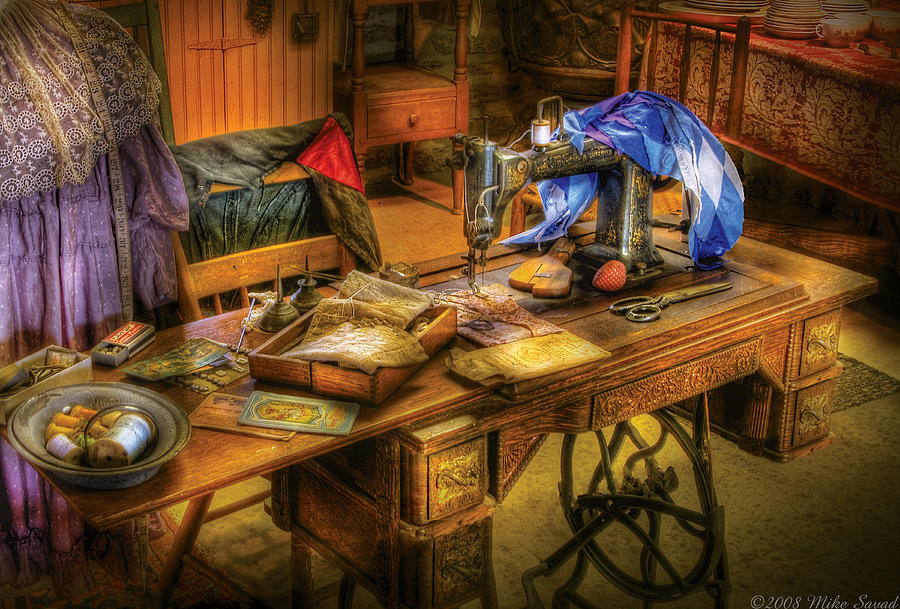 900x609 Sewing Machine - Sewing Machine Painting
