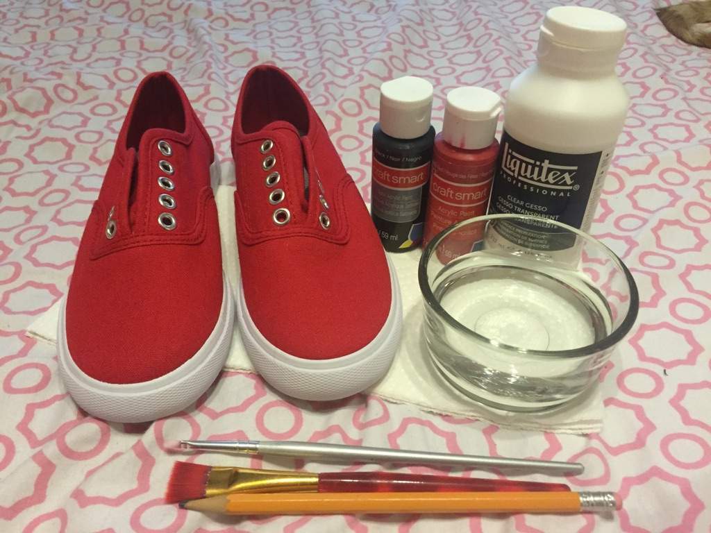 Shoe Painting at Explore collection of Shoe Painting