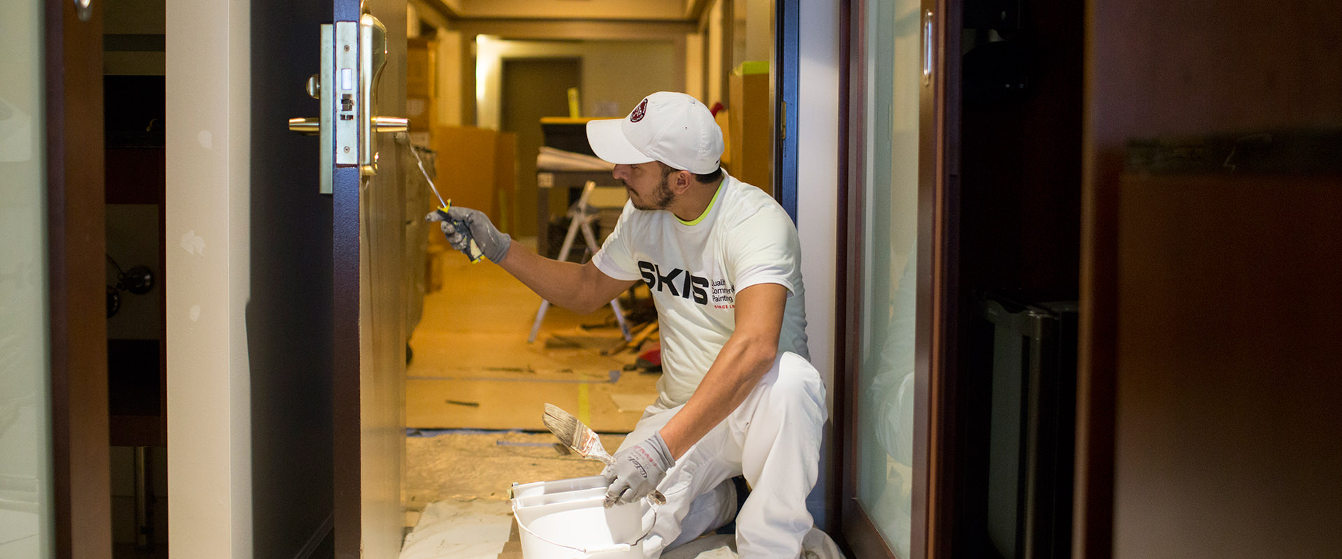 1920x800 Skis Painting Commerical Painting Services - Skis Painting