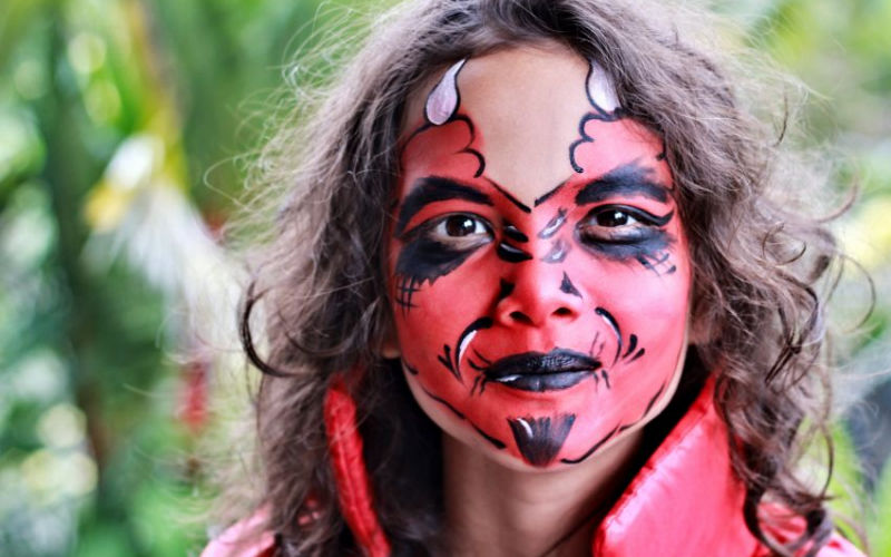 800x500 Bali Kids Party - Smile Face Painting