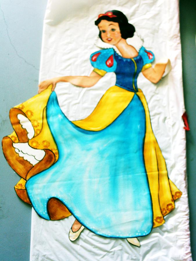 675x900 Snow White Painting By Carolyn Sylvester - Snow White Painting