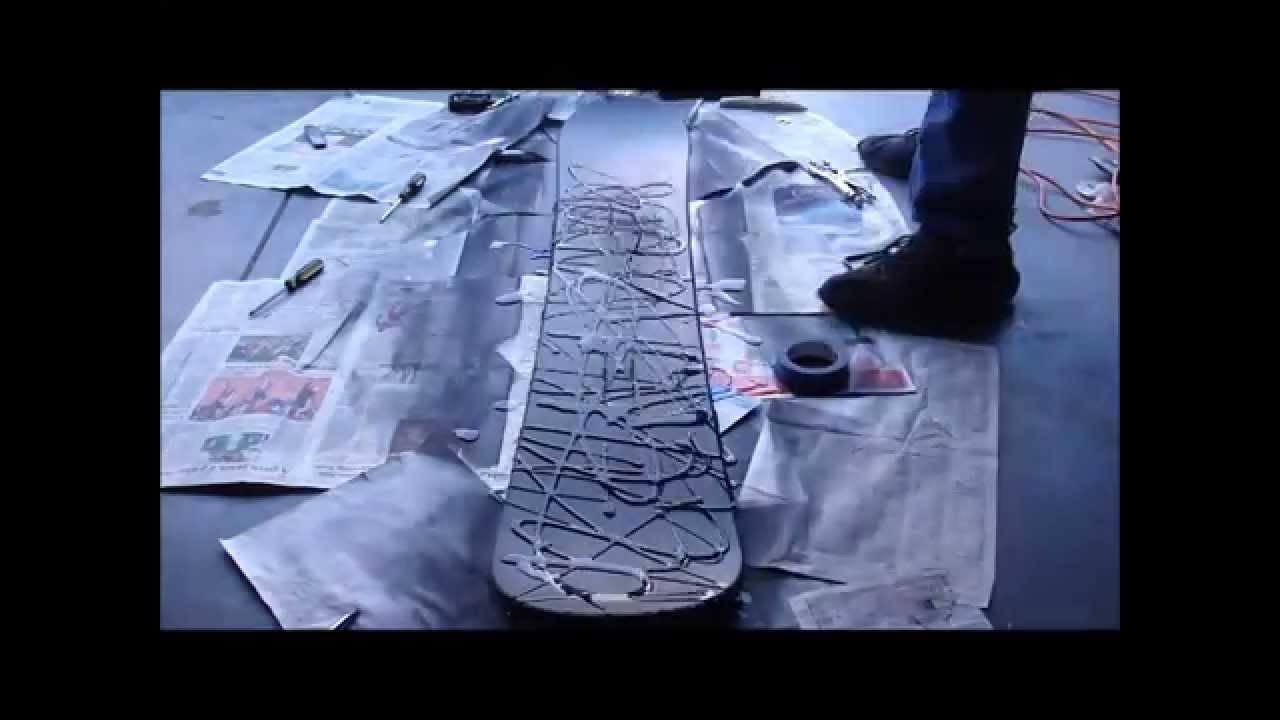 1280x720 How To Spray Paint A Snowboard - Snowboard Painting
